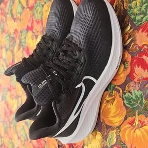 Nike Black and White Pegasus Sneakers